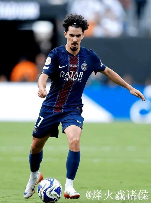 维蒂尼亚：恩里克确实对我很严格，但我喜欢这样