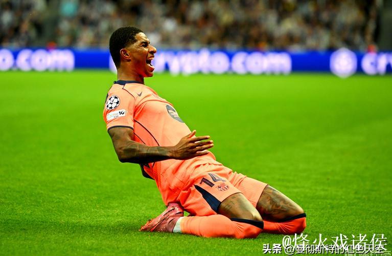 吉索尔菲或助桑德兰截胡西汉姆联，多夫比克转会费浮现