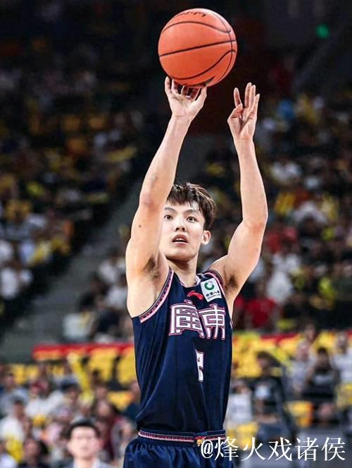 徐杰28分广东击败首钢 周琦10分莫兰德12+12 徐杰28分广东击败首钢 周琦10分莫兰德12+12